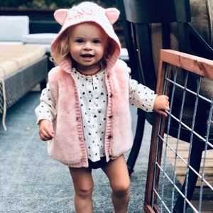 Mayoral Dusty Rose Pink Faux Fur Hooded Vest Size 24mo